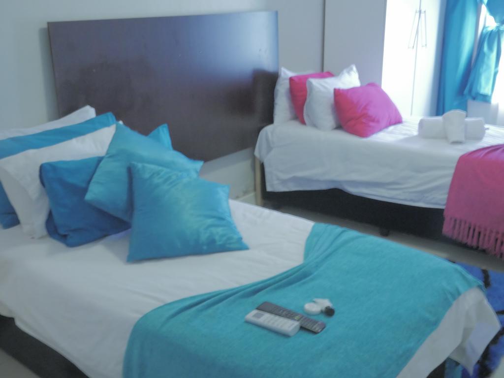 Valley Guest House Pretoria-Noord Buitenkant foto