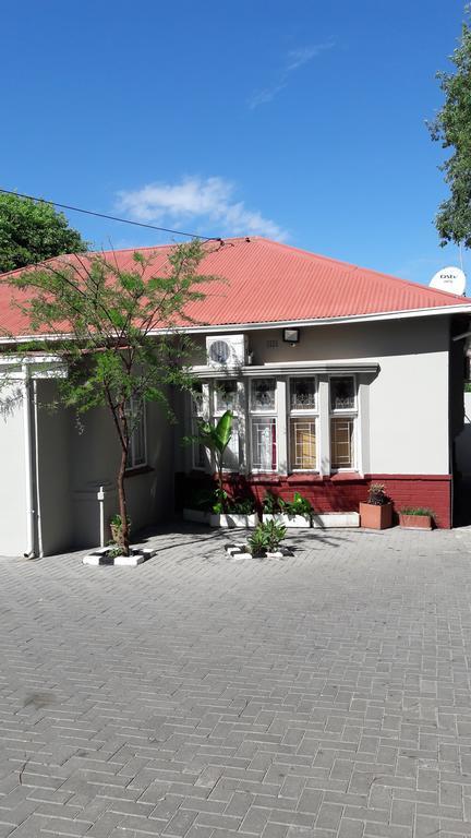 Valley Guest House Pretoria-Noord Buitenkant foto