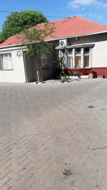 Valley Guest House Pretoria-Noord Buitenkant foto