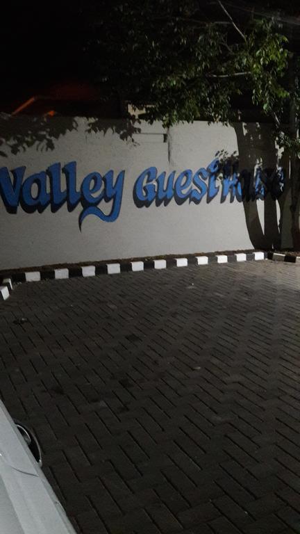 Valley Guest House Pretoria-Noord Buitenkant foto