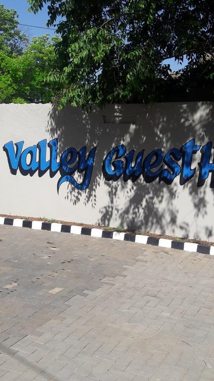 Valley Guest House Pretoria-Noord Buitenkant foto