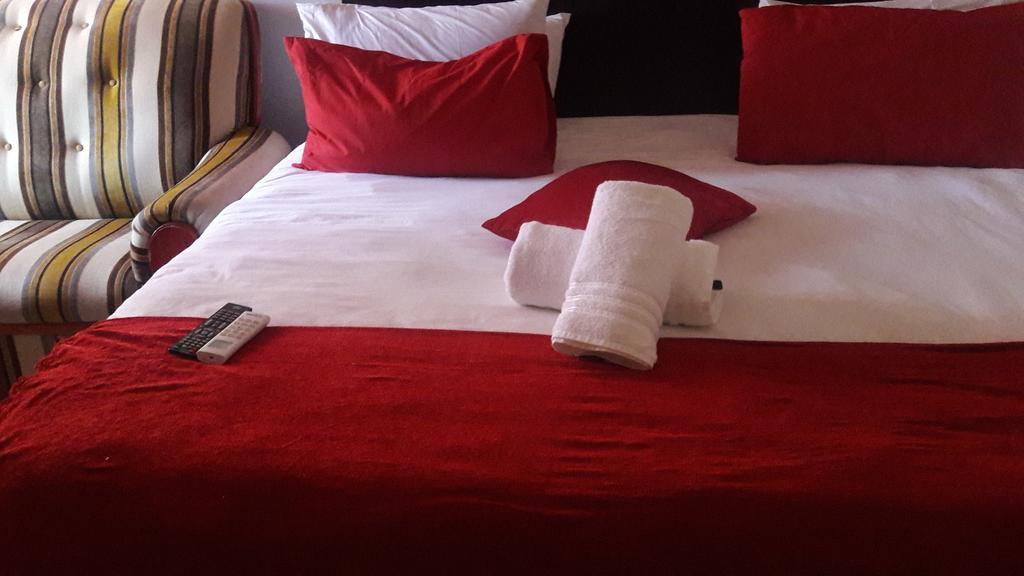 Valley Guest House Pretoria-Noord Buitenkant foto